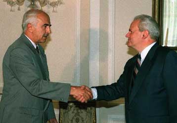 Νεκρός βρέθηκε ο τέως υπουργός Εσωτερικών της Γιουγκοσλαβίας και στενός συνεργάτης του Μιλόσεβιτς
