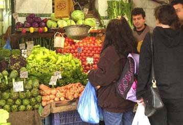 Χιλιάδες τόνοι λαχανικών που είχαν εισαχθεί από τη ΝΑ Ευρώπη δεσμεύτηκαν στη Θεσσαλονίκη