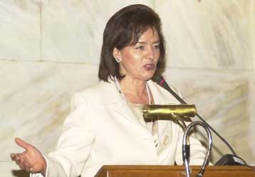 Συμφωνία κυρίων για τα οικονομικά των κομμάτων