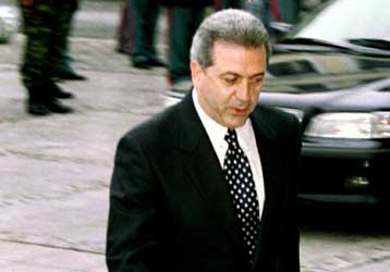 Ανευ πολιτικής αξίας οι δηλώσεις Χυτήρη, σχολιάζουν συνεργάτες του Δ.Αβραμόπουλου