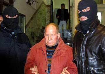 «Εκεχειρία» με την ιταλική κυβέρνηση διαπραγματεύεται η Κόζα Νόστρα, σύμφωνα με τη Repubblica