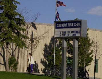 Επίθεση μαθητών σε αμερικανικό σχολείο, στα χνάρια της τραγωδίας του Κολουμπάιν, πρόλαβε η αστυνομία