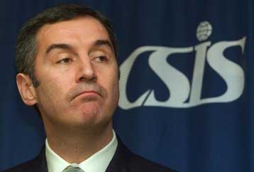 Εμμένει στην ανεξαρτησία του Μαυροβουνίου ο Τζουγκάνοβιτς, παρά την ψυχρή υποδοχή του στις ΗΠΑ