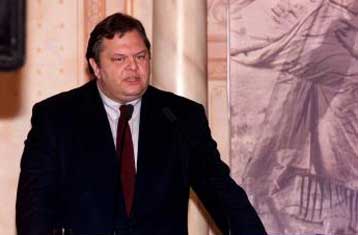 Στοίχημα, χρηματιστήριο και το μέλλον της ΕΠΑΕ στο τραπέζι του διαλόγου Βενιζέλου – Κόκκαλη