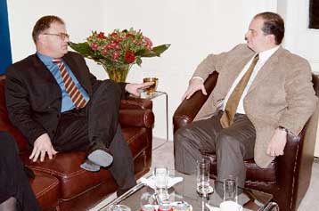 Με Καραμανλή και Τσοχατζόπουλο συζήτησε για τα Βαλκάνια ο Σερβοβόσνιος πρωθυπουργός Μ.Ίβανιτς