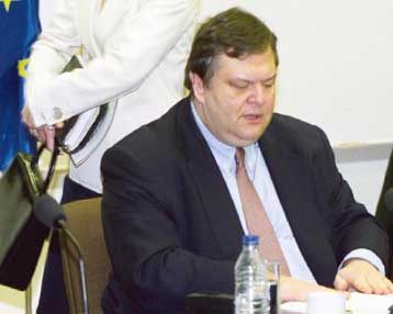 Η ελληνική θεατρική ομάδα «Θέσις» στο Μπρόντγουεϊ