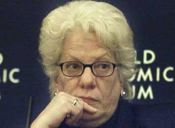 Έως το τέλος του έτους θα δικάσω τον Μιλόσεβιτς στη Χάγη, εκτιμά η Ντελ Πόντε