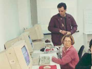 Πακέτο τριών δράσεων για την ενίσχυση της επιχειρηματικότητας από το ΥΠΑΝ