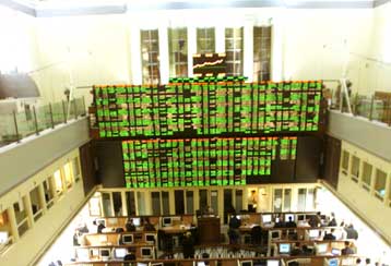 Ξεκαθάρισμα των κόκκινων κωδικών επιδιώκει με δύο μέτρα η Επιτροπή Κεφαλαιαγοράς