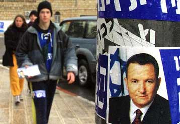 Ζήτημα ζωής και θανάτου οι εκλογές στο Ισραήλ, προειδοποιεί ο Μπαράκ, 48 ώρες προτού ανοίξουν οι κάλ