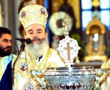 «Πίσω έχει η αχλάδα την ουρά» προειδοποιεί ο Χριστόδουλος στο κυριακάτικο κήρυγμά του