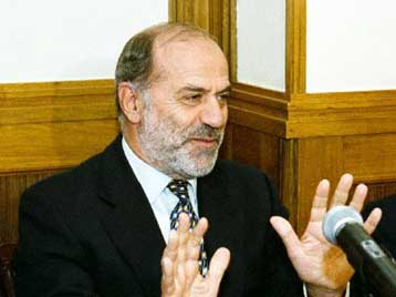 Πρέπει να περάσει στο ΧΑΑ το μήνυμα ότι η οικονομία προσαρμόζεται συνεχώς