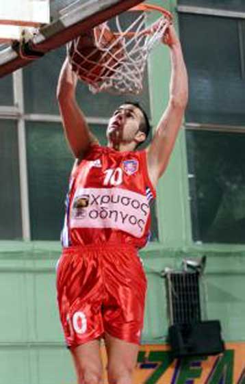 Σόου καρφωμάτων στη Νέα Σμύρνη και ο Πανιώνιος 95-78 τη Νήαρ Ηστ