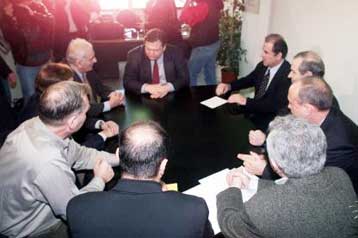 Τα είπαν Βενιζέλος και εκπρόσωποι των ΚΑΕ ΠΑΟΚ και Αρης