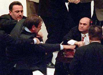 Για ανθρωποκτονία εξ αμελείας κατηγορούνται οι υπαίτιοι για το θάνατο του Τούρκου βουλευτή