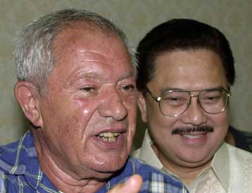 Συνελήφθη ο άνθρωπος – κλειδί στο σκάνδαλο υπεξαίρεσης χρημάτων από τη γαλλική εταιρεία Elf