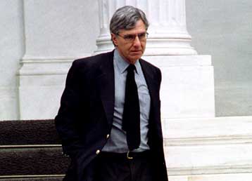 Για ασφαλιστικό και Γ ΚΠΣ συζήτησαν Σημίτης – Γιαννίτσης