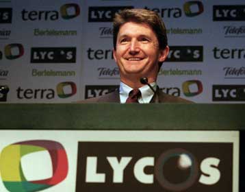 Αποχωρήσεις κορυφαίων στελεχών από την Terra Lycos έξι μήνες μετά τη συγχώνευση