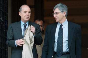 Ασφαλιστικό και συζήτηση για τη διαπλοκή περιλαμβάνει το πρόγραμμα Σημίτη