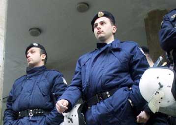 Αλλαγές «κορυφής» της ΕΛ.ΑΣ. ζητούν οι αστυνομικοί