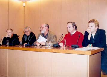 Ανθρωποι του θεάτρου και πανεπιστημιακοί για τη διδασκαλία του αρχαίου δράματος