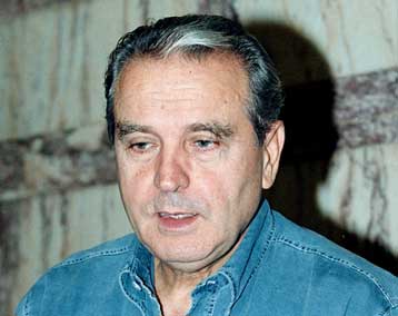 Ερώτηση για τους εκπαιδευτικούς των ΙΕΚ που απεργούν την Παρασκευή κατέθεσε στη Βουλή ο Σ.Κούβελας