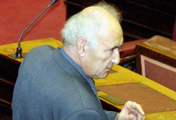 Παραιτήθηκε από τη Βουλή ο Γ.Πατάκης – Στη θέση του το στέλεχος του ΚΚΕ Τ.Τσιόγκας