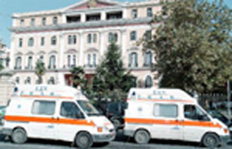 Μέχρι το καλοκαίρι η παράδοση όλων των νέων ασθενοφόρων