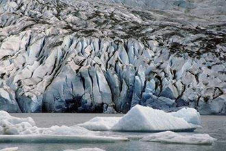 Το λιώσιμο των πάγων στο Βόρειο Πόλο επιτείνει το φαινόμενο του θερμοκηπίου