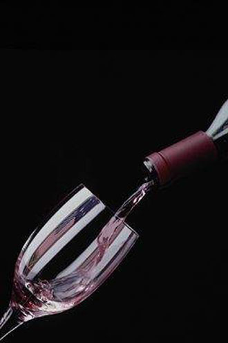 Μάστιγα η χρήση οινοπνεύματος στην Ελλάδα