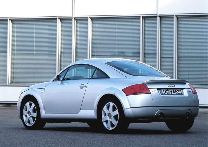 Αύξηση παραγωγής για την Audi στην Oυγγαρία το 2000