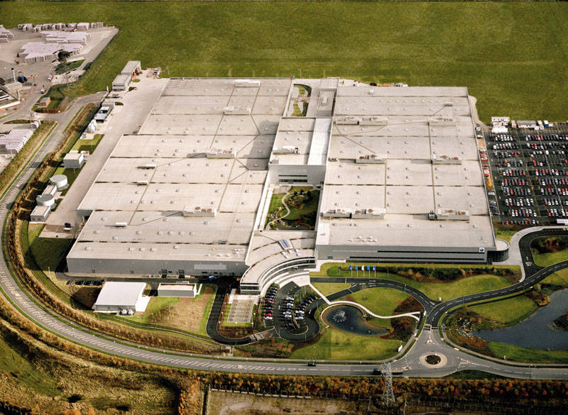 Σε λειτουργία το νέο εργοστάσιο της BMW στη Bρετανία