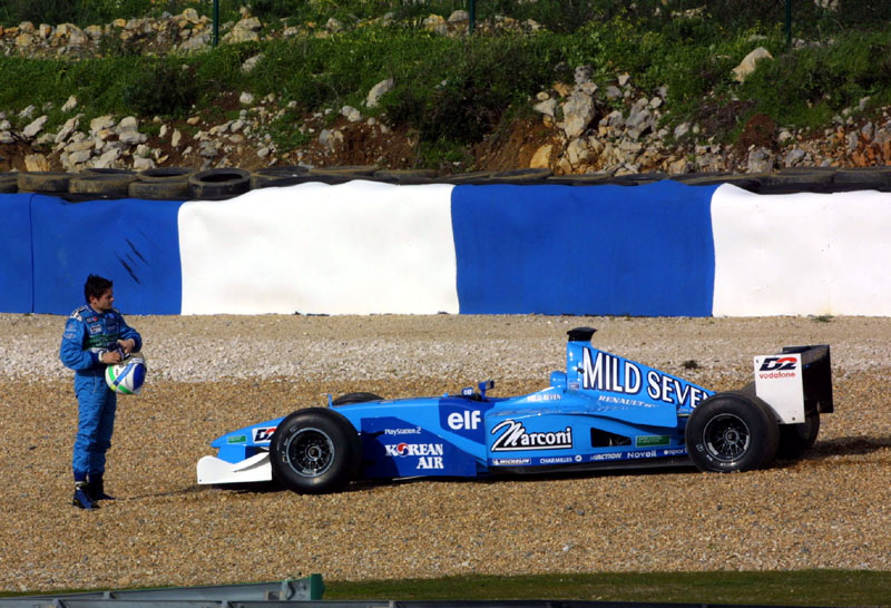 Formula 1: Κινδυνεύουν 4 ομάδες λόγω των δοκιμών πρόσκρουσης