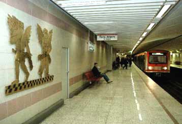 Στο ΟΑΚΑ πάει το μετρό υπό το βάρος των πιέσεων της ΔΟΕ