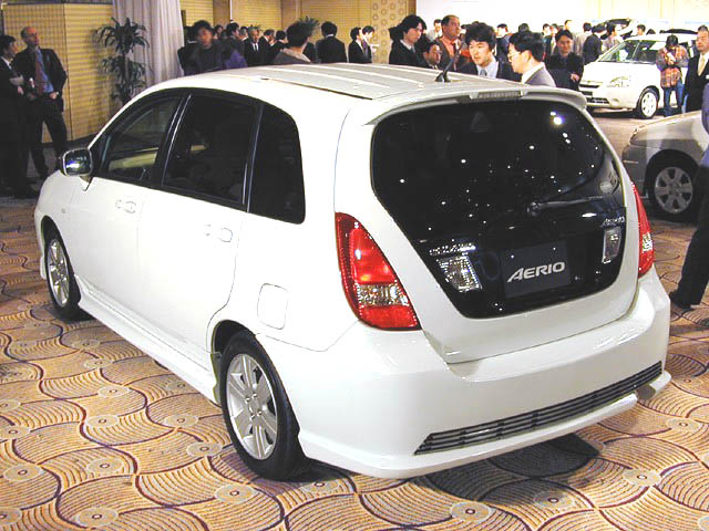 Φιλόδοξα σχέδια για το Aerio στην Eυρώπη από τη Suzuki