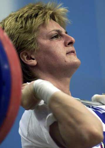 Η ελληνική άρση βαρών εμπλουτίζει τη συλλογή της στο Πρωτάθλημα της ΕΕ