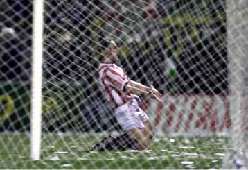 Προηγείται ο Ολυμπιακός, 1-0 στο α ημίχρονο