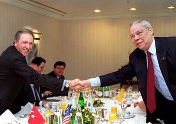 Οι διμερείς σχέσεις και τα ελληνοτουρκικά στο επίκεντρο των συζητήσεων