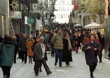 Μείωση κατά 0,1 – 0,2% σε σχέση με το Φεβρουάριο για τον τιμάριθμο