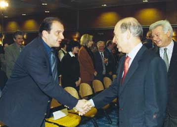 Έκθεση της Political Risk Services για το εκλογικό τοπίο την επόμενη τετραετία