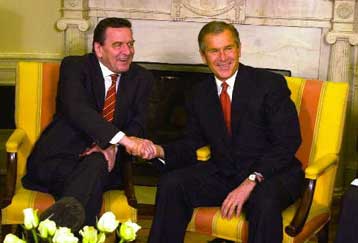 Ακλόνητος στην απόφασή του για το Κιότο παραμένει ο πρόεδρος των ΗΠΑ