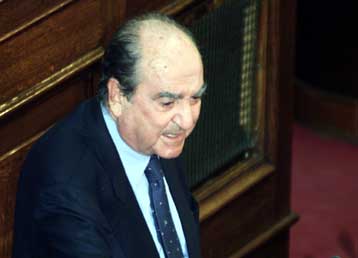 Η κυβέρνηση αναδιανέμει ανύπαρκτα κονδύλια, δήλωσε ο πρώην πρωθυπουργός