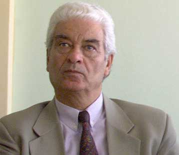 Αγνωστοι έκλεψαν μηχανήματα από το πολιτικό του γραφείο