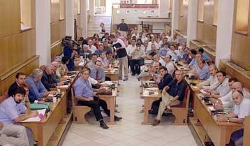 Στο στόχαστρο η μισθοδοσία στις Νομαρχιακές Αυτοδιοικήσεις