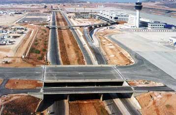 H πρόσβαση στο αεροδρόμιο παραμένει προβληματική, δηλώνει εκπρόσωπός της