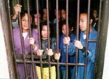 Στο στόχαστρο οι εκπρόσωποι των ΜΜΕ, καταγγέλλει το ΙΡΙ