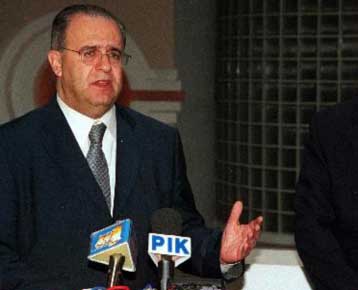 Οι διμερείς σχέσεις στο επίκεντρο της επίσκεψης του Κύπριου ΥΠΕΞ