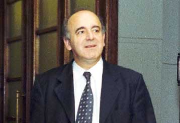 Στην εφορία θα υποβάλλονται τα έντυπα για το επίδομα