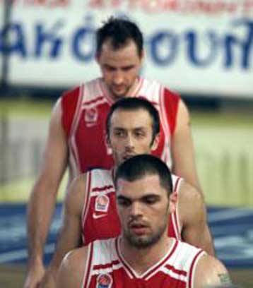 Ζήτησε πειθαρχία και τίτλο από τους μπασκετμπολίστες του Ολυμπιακού