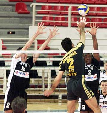 Ο Αρης 3-0 τον ΠΑΟΚ και προβάδισμα για την 5η θέση στην Α1 βόλεϊ